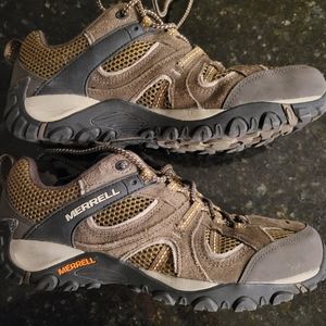 Men's merrell hiking shoes size 9